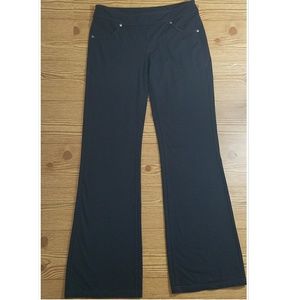 Athleta Bettona Classic Pant black 819227